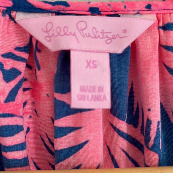 Lilly Pulitzer long sleeve blouse - Picture 3 of 7